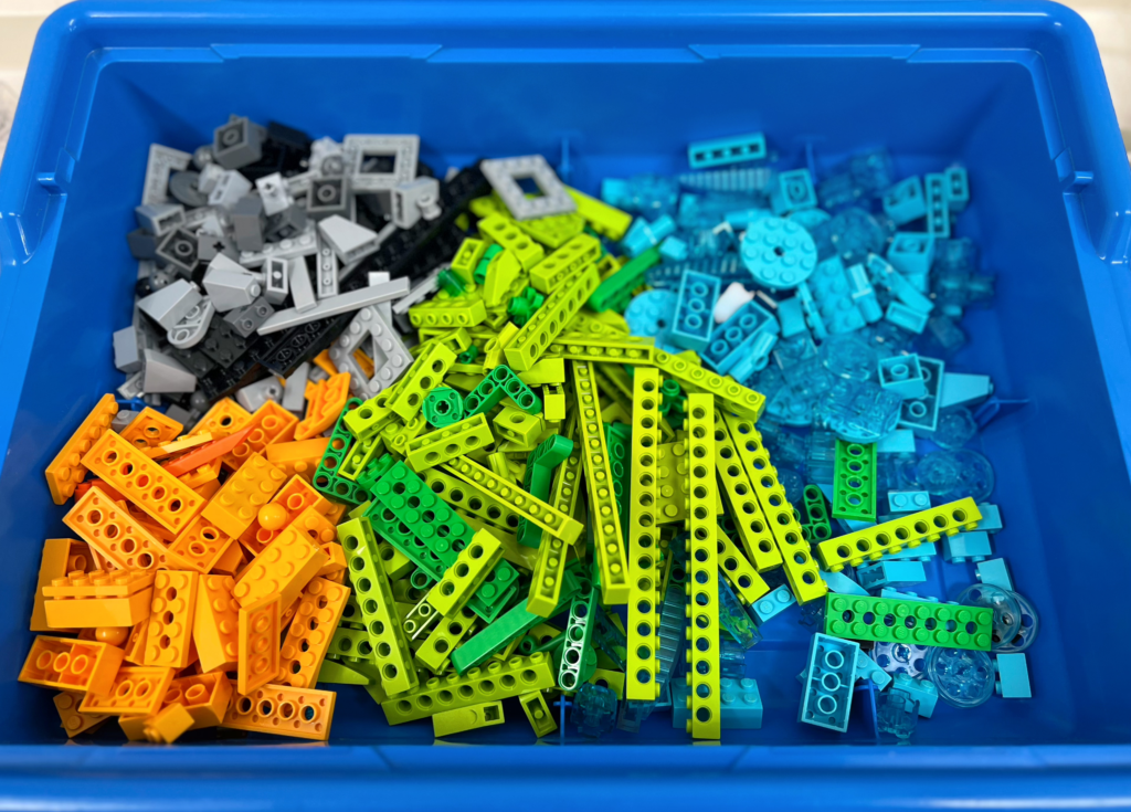 レゴ洗浄後のブロック写真